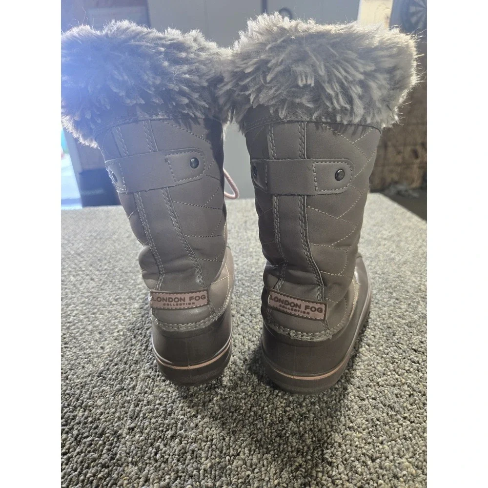 London Fog Quilted Taupe Winter Boots Size 2 (KIDS 8-10)